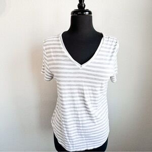 Alex & Jane Striped V Neck T Shirt Scoop Hem Gray White Size M